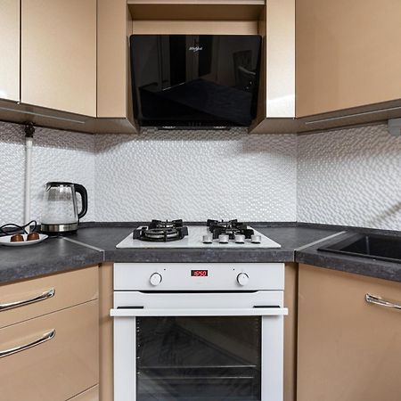 Beautiful Three Bedrooms Apartment With Free Parking Close To The Danube Coast ブダペスト エクステリア 写真
